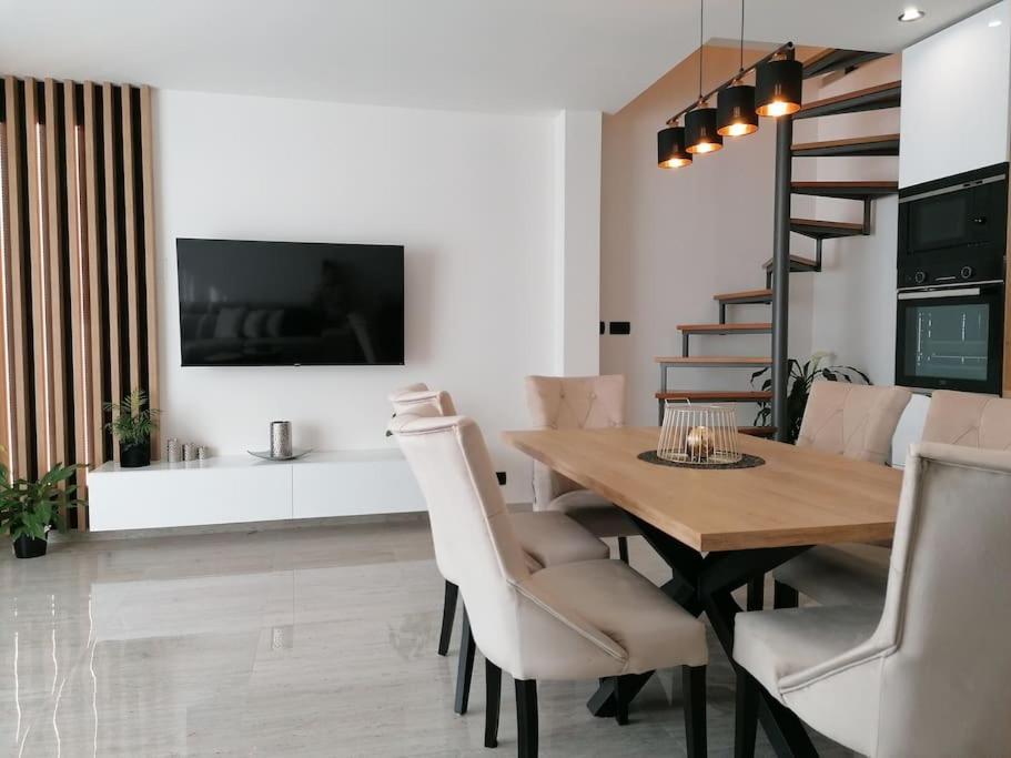 Apartman Max !!!! Omiš Kültér fotó