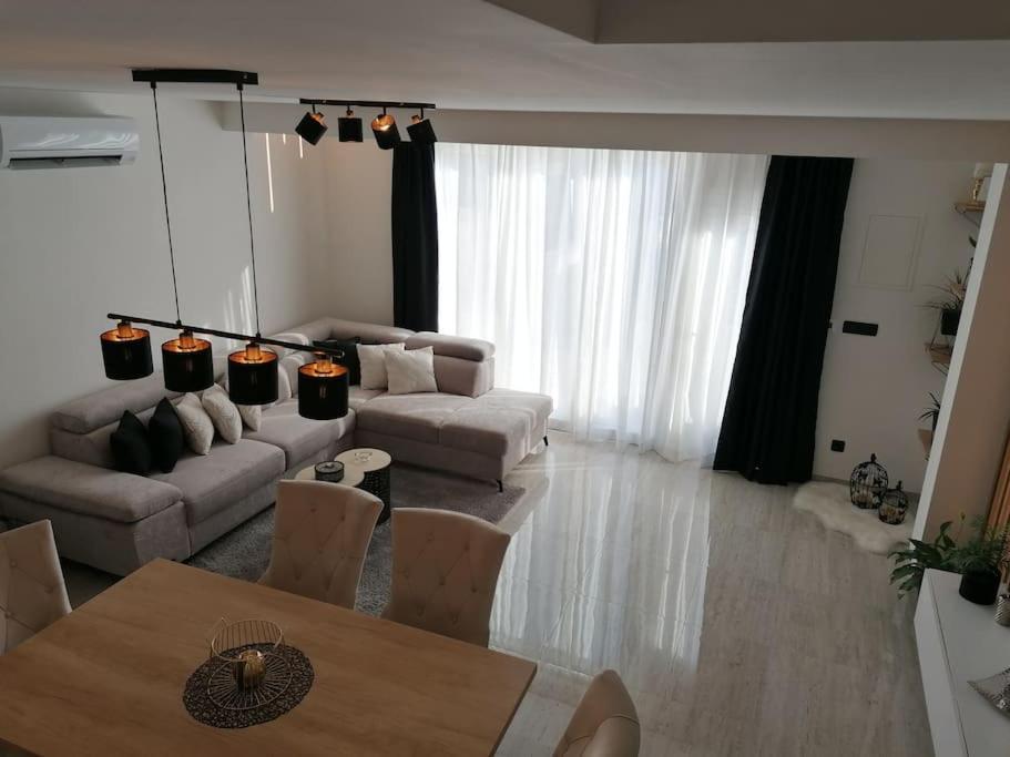 Apartman Max !!!! Omiš Kültér fotó